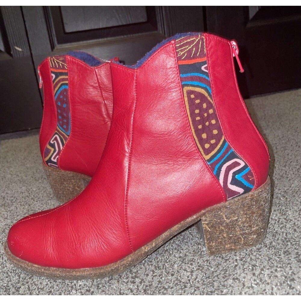 Handmade Mabacol Red - Colorful, Eco-Friendly, Zip-Up, Natural Materials 39